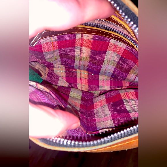 Moon and stars Huipil leather bag - Picture 2 of 3